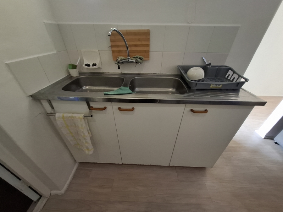 To Let 3 Bedroom Property for Rent in Kirstenhof Western Cape